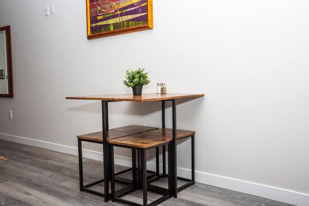 Cali King Size One Bedroom Luxurious In Dtsd Apartamento San Diego